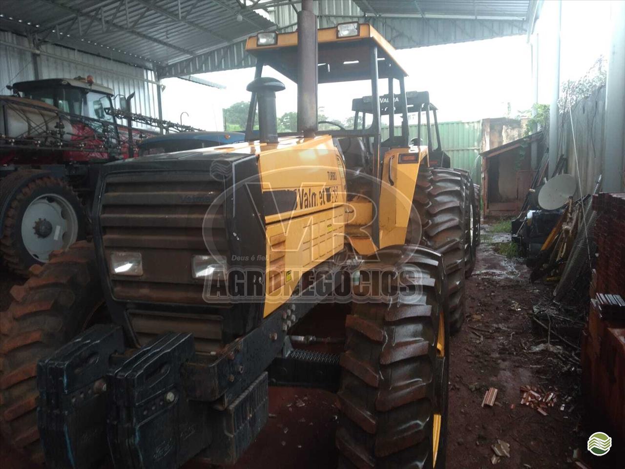 TRATOR VALMET VALMET 1580 Tração 4x4 VR Agronegócios ARAXA MINAS GERAIS MG